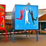 roter und blauer Container in Marnitz 2013